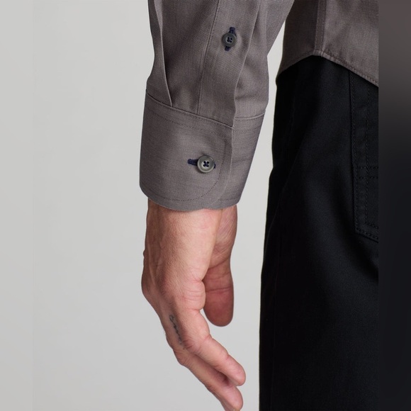 UNTuckit Wrinkle-Free Sangiovese Shirt Grey Size Medium - Picture 2 of 10